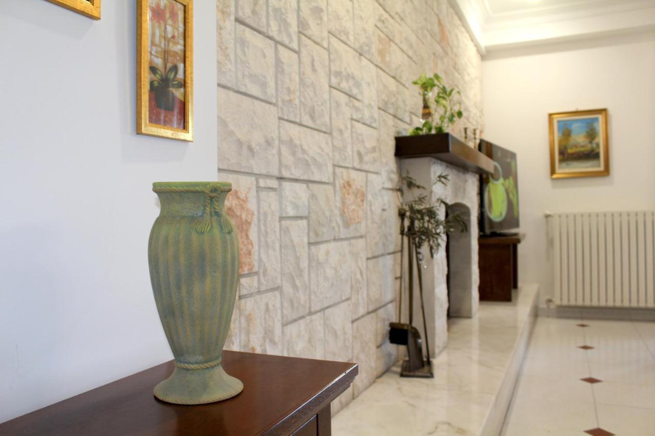 Villa Bice Пульсано Екстер'єр фото